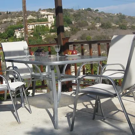Nyaraló Holiday House In *